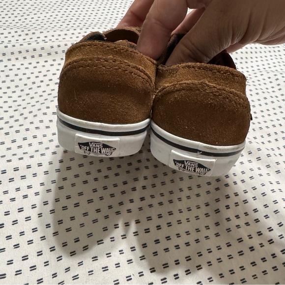 Vans Toddler Brown Velcro Shoes - Picture 4 of 11